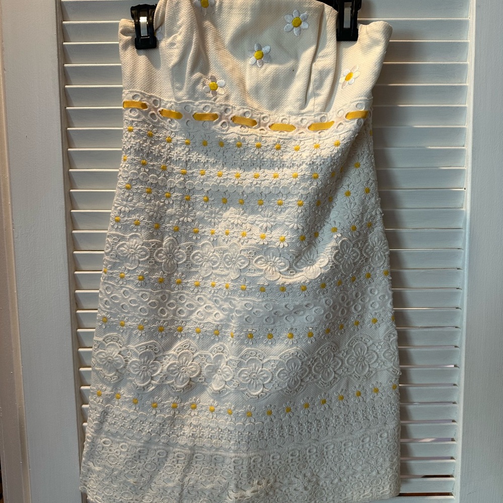 Lilly Pulitzer White Label Bowen Strapless White and Yellow Crochet Sundress - Picture 2 of 11